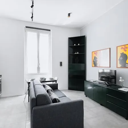 Easylife - Charming Apartment In Pta Romana Milan Exterior photo